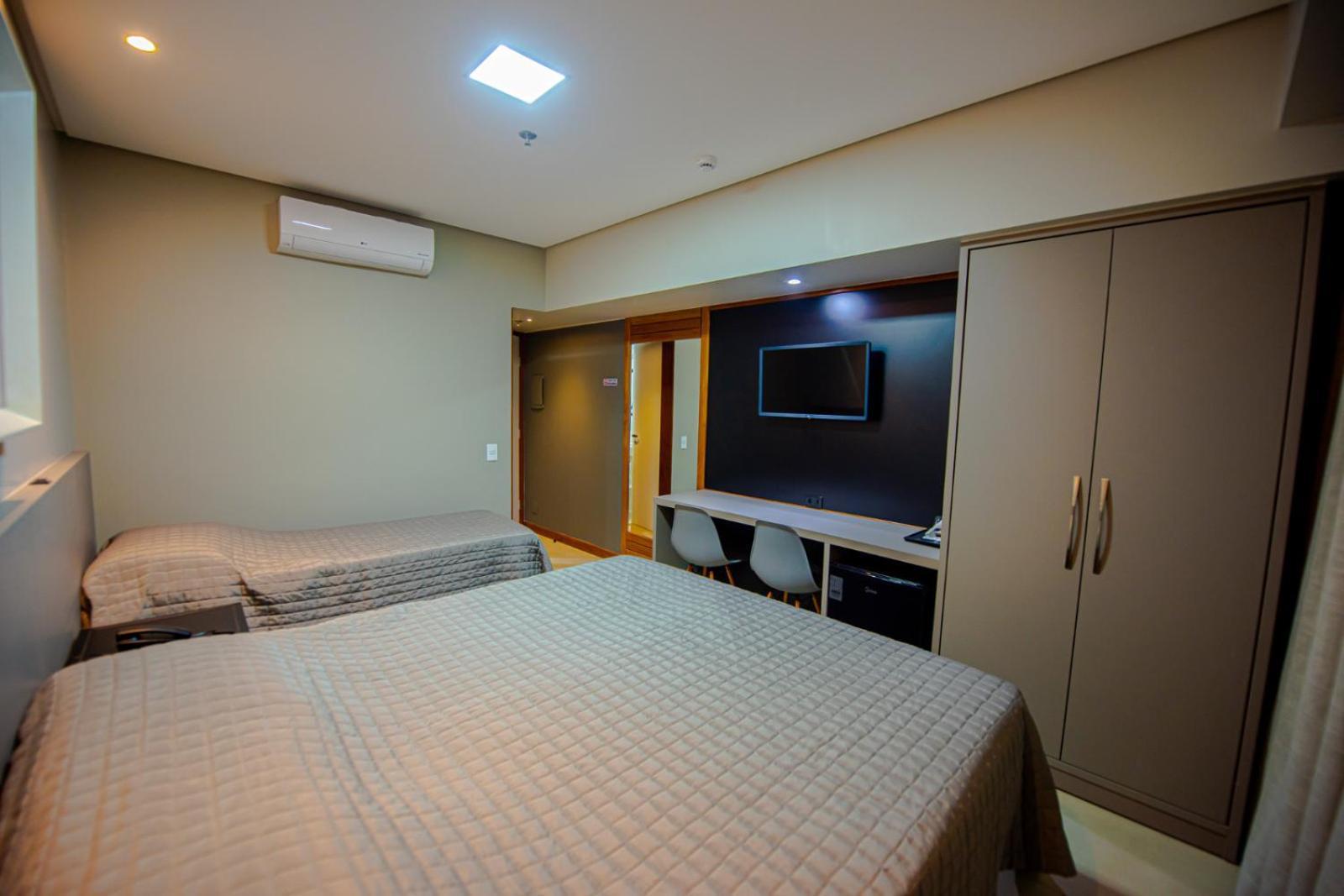 Hotel Gran Premium Plaza Ltda Muriaé Esterno foto